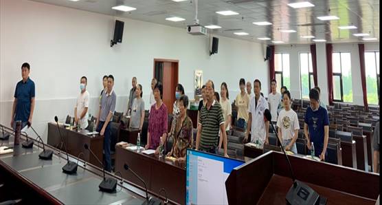 说明: f183ecde2bffbc6cb049bdc7b340141